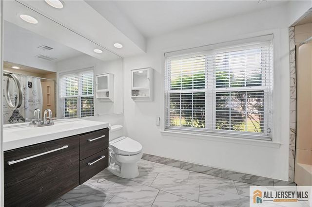 902 Meadow Court 902, Helmetta, NJ 08828