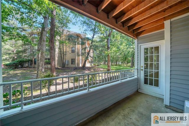 902 Meadow Court 902, Helmetta, NJ 08828