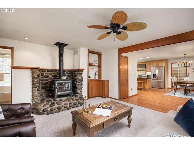11385 Sw HILLSBORO Hwy, Hillsboro, OR 97123