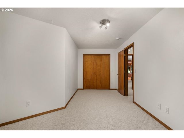 11385 Sw HILLSBORO Hwy, Hillsboro, OR 97123