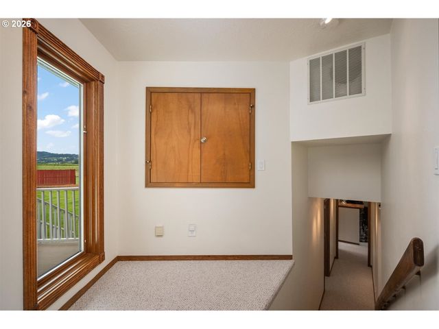 11385 Sw HILLSBORO Hwy, Hillsboro, OR 97123