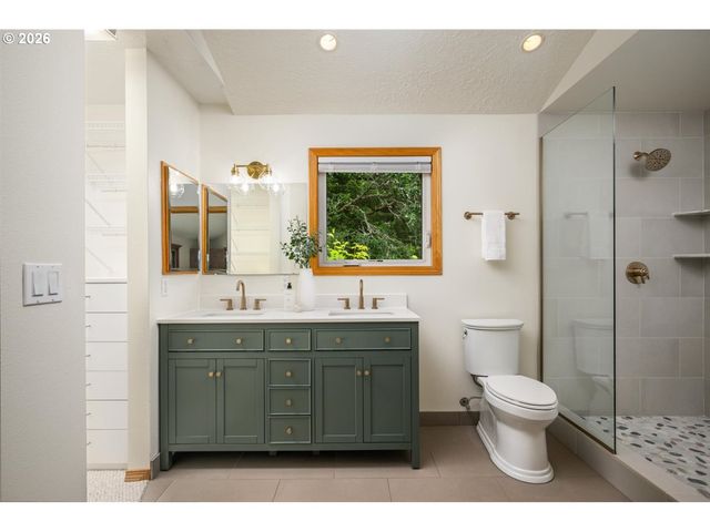 11385 Sw HILLSBORO Hwy, Hillsboro, OR 97123