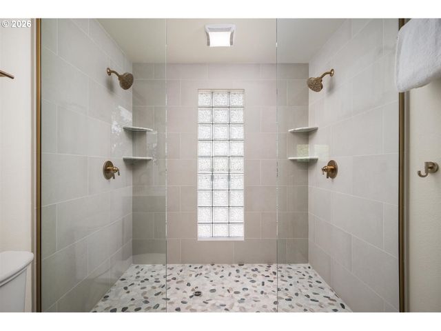 11385 Sw HILLSBORO Hwy, Hillsboro, OR 97123