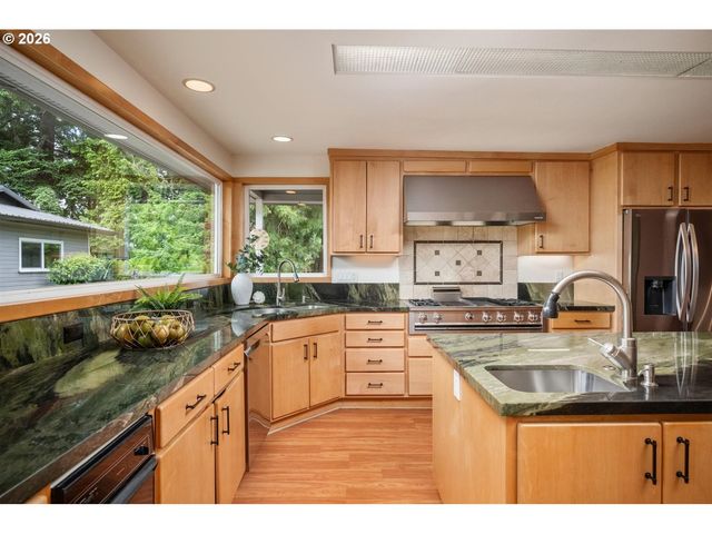 11385 Sw HILLSBORO Hwy, Hillsboro, OR 97123