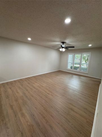 4859 Cedar Springs Road 150, Dallas, TX 75219