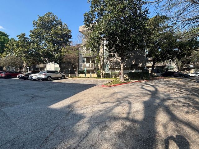 4859 Cedar Springs Road 150, Dallas, TX 75219