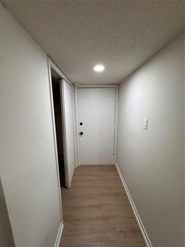 4859 Cedar Springs Road 150, Dallas, TX 75219