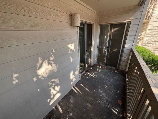 4859 Cedar Springs Road 150, Dallas, TX 75219