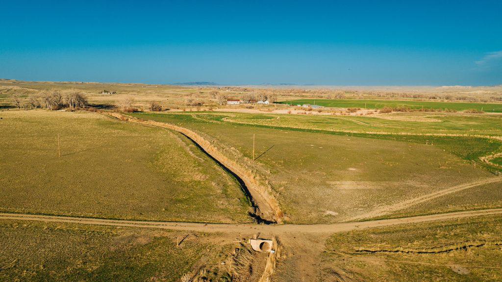 1321 Sussex Road, Kaycee, WY 82639 photo 21