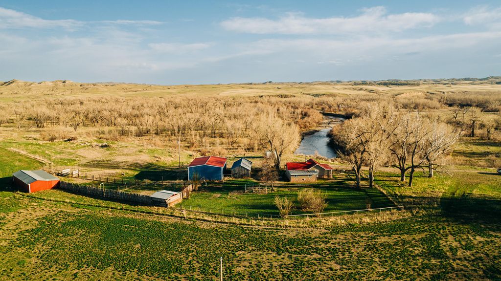 1321 Sussex Road, Kaycee, WY 82639 photo 26