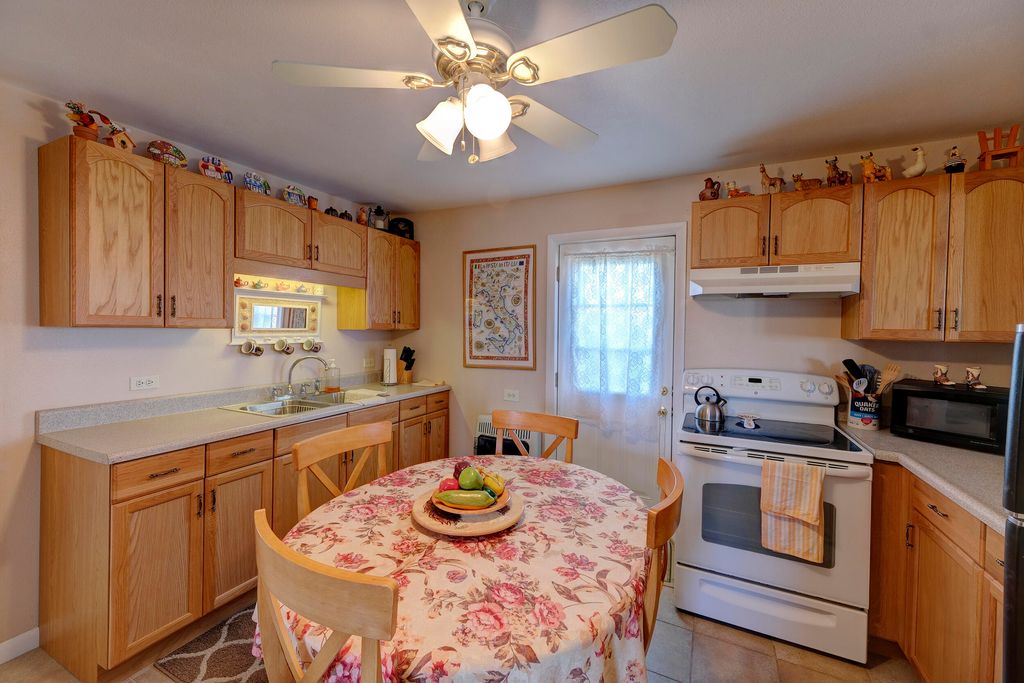 1321 Sussex Road, Kaycee, WY 82639 photo 30