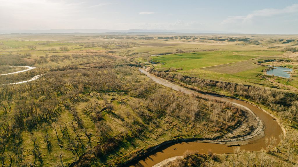 1321 Sussex Road, Kaycee, WY 82639 photo 9