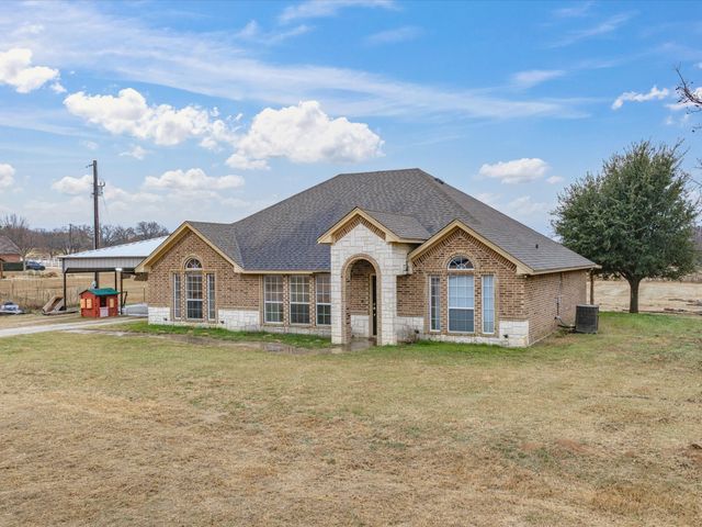 1161 County Road 2175, Decatur, TX 76234