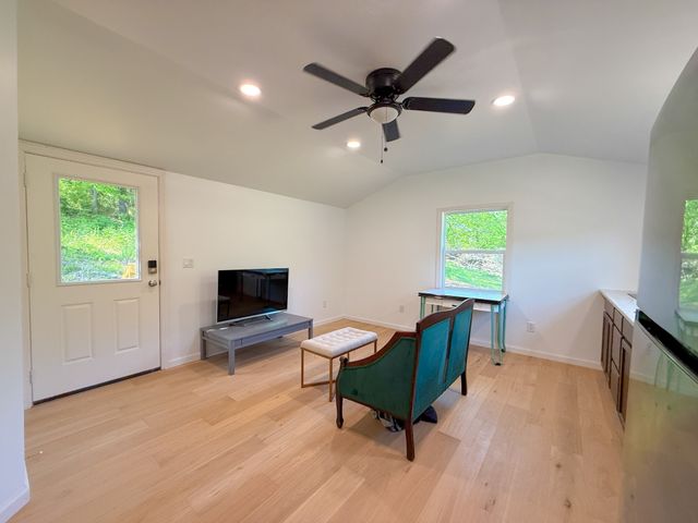 140 Ben Johnson Rd, Pulaski, TN 38478