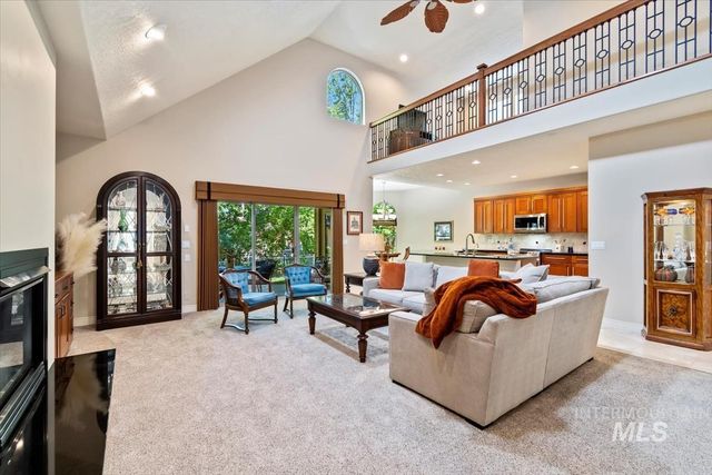 1908 S Stream Pointe Ln, Eagle, ID 83616