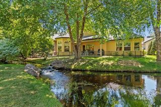 1908 S Stream Pointe Ln, Eagle, ID 83616