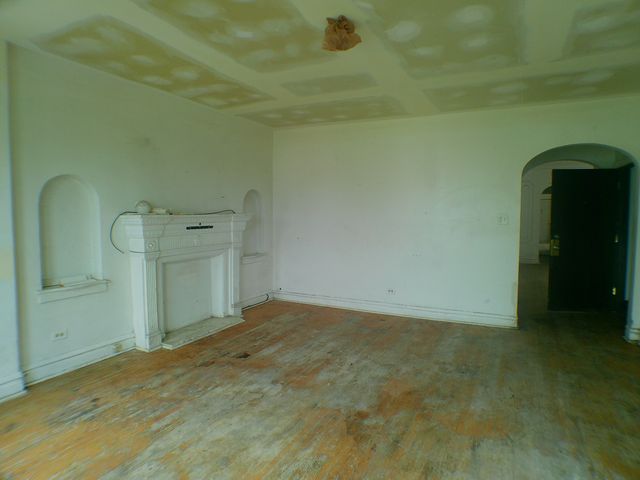 1837 S Komensky Avenue, Chicago, IL 60623