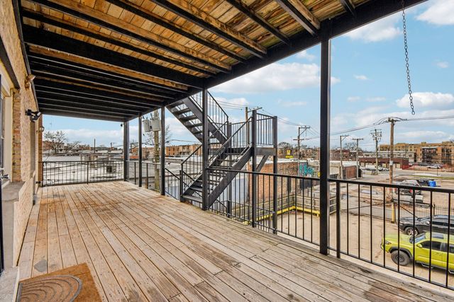 4644 S Prairie Avenue 2N, Chicago, IL 60653