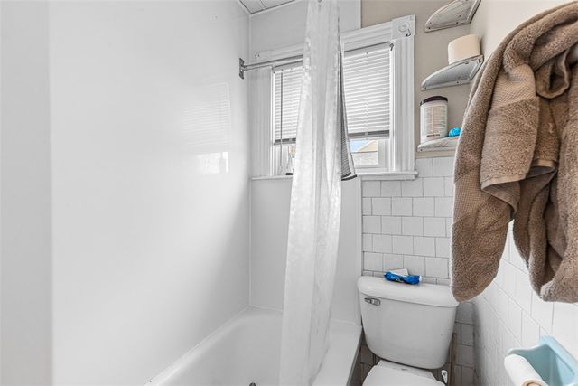 252 Vine Street, Pawtucket, RI 02861