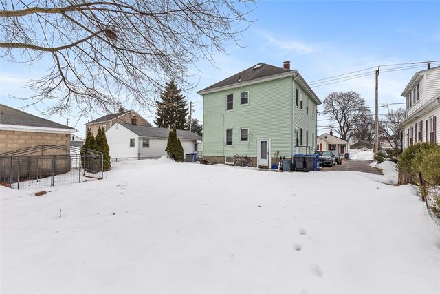 252 Vine Street, Pawtucket, RI 02861