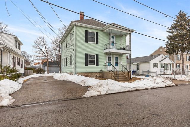 252 Vine Street, Pawtucket, RI 02861