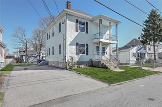 252 Vine Street, Pawtucket, RI 02861