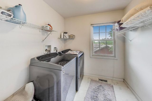 36391 N Tamarack Drive, Ingleside, IL 60041