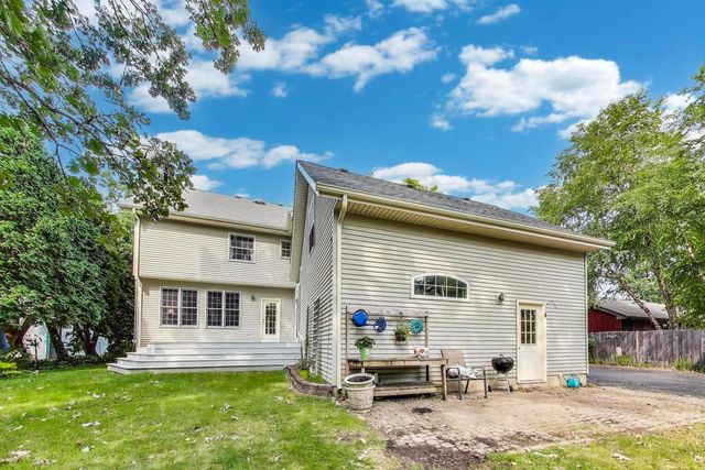 36391 N Tamarack Drive, Ingleside, IL 60041