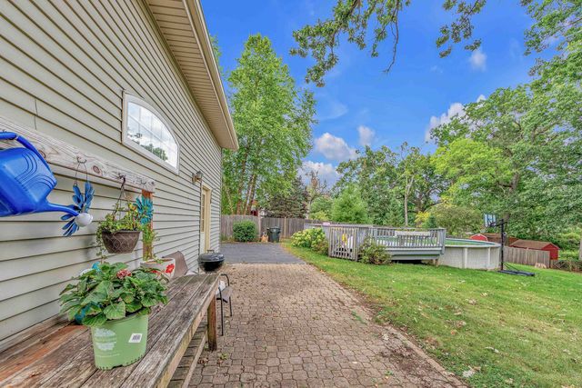 36391 N Tamarack Drive, Ingleside, IL 60041