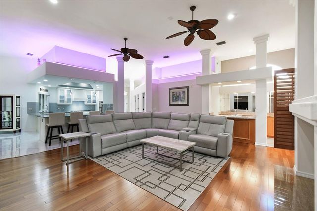 1705 MEYERS COVE DRIVE, Tarpon Springs, FL 34689