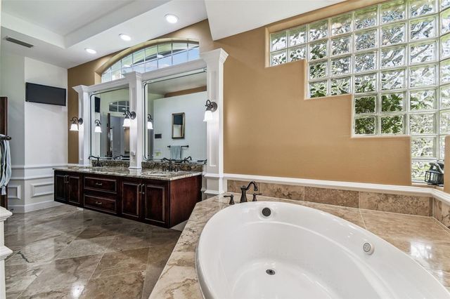 1705 MEYERS COVE DRIVE, Tarpon Springs, FL 34689