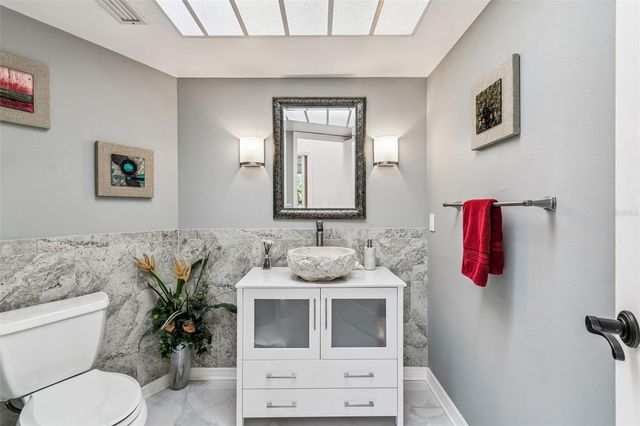 1705 MEYERS COVE DRIVE, Tarpon Springs, FL 34689