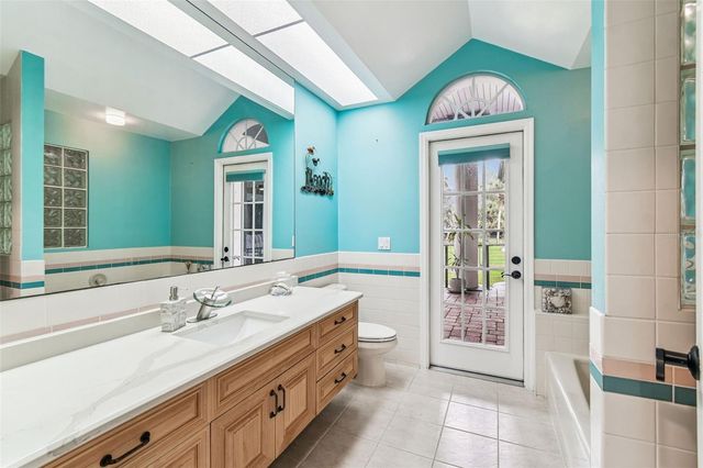 1705 MEYERS COVE DRIVE, Tarpon Springs, FL 34689