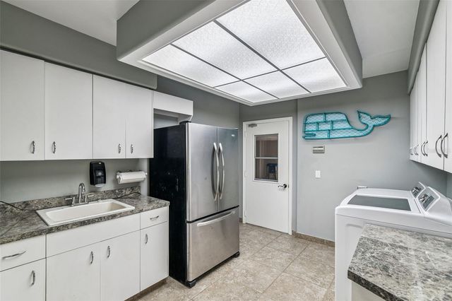 1705 MEYERS COVE DRIVE, Tarpon Springs, FL 34689