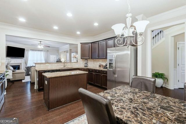 6210 Crested Moss Drive, Alpharetta, GA 30004