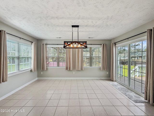 120 Birdie Court, Jacksonville, NC 28540