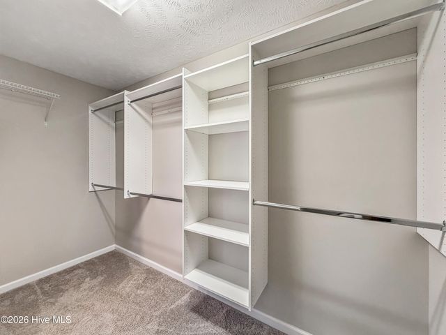 120 Birdie Court, Jacksonville, NC 28540