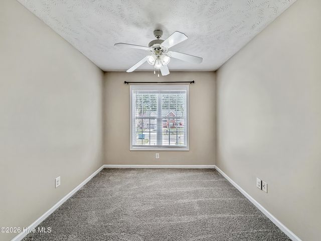 120 Birdie Court, Jacksonville, NC 28540