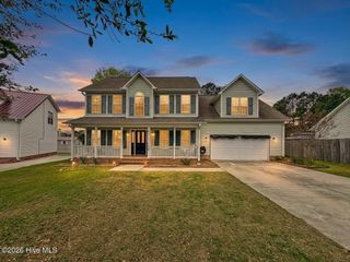 120 Birdie Court, Jacksonville, NC 28540