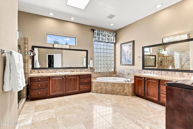 16397 W GLACIER Court, Surprise, AZ 85387