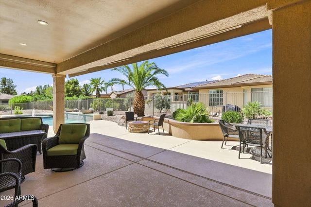16397 W GLACIER Court, Surprise, AZ 85387