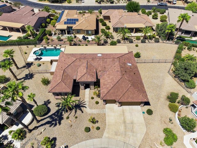 16397 W GLACIER Court, Surprise, AZ 85387