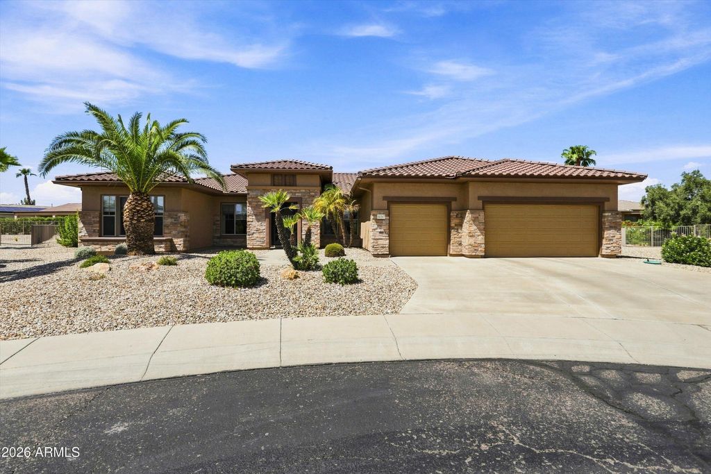 16397 W GLACIER Court, Surprise, AZ 85387 — photo 2