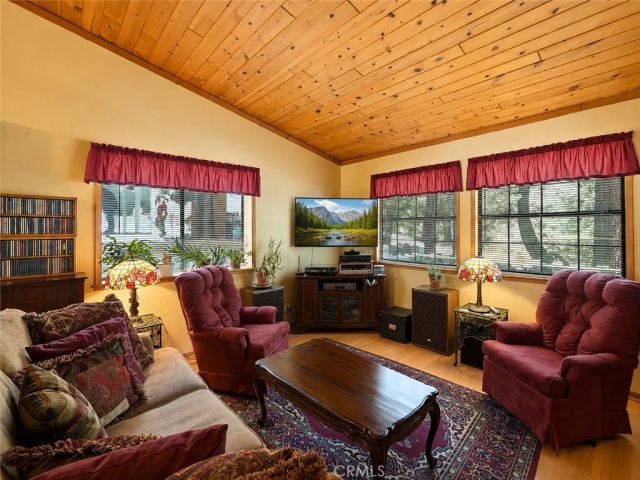 849 Ford, Big Bear Lake, CA 92315
