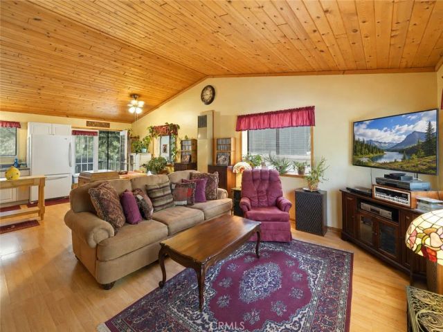 849 Ford, Big Bear Lake, CA 92315