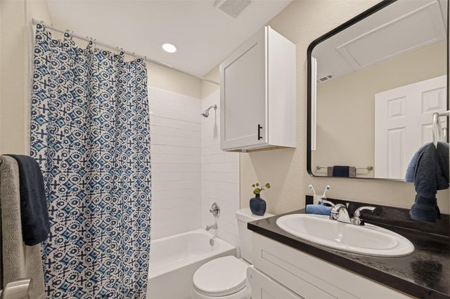 13843 Northlake Drive, Houston, TX 77049