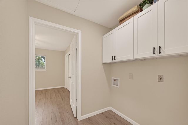 13843 Northlake Drive, Houston, TX 77049