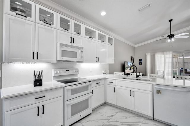 4072 NW 62nd Ct, Coconut Creek, FL 33073