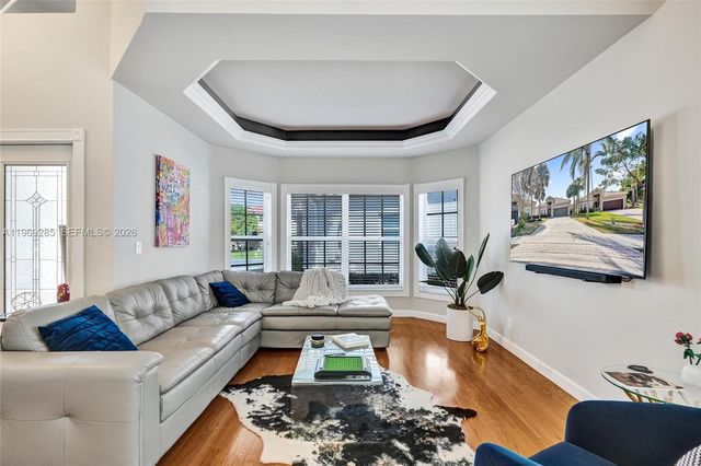 4072 NW 62nd Ct, Coconut Creek, FL 33073