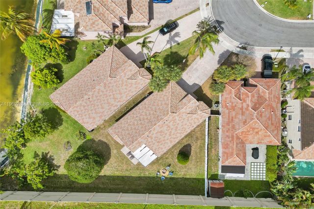 4072 NW 62nd Ct, Coconut Creek, FL 33073